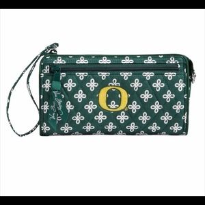 NWT Vera Bradley University of Oregon Front Zip Wristlet Wallet Bag Collegiate